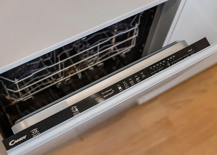 Living | 1br Flat With Ac * Oporto