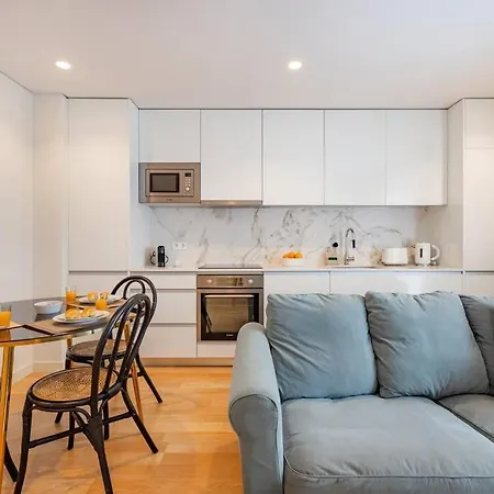 Living | 1br Flat With Ac פורטו