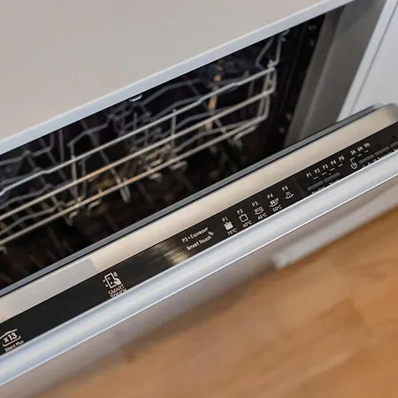 Living | 1br Flat With Ac * Porto