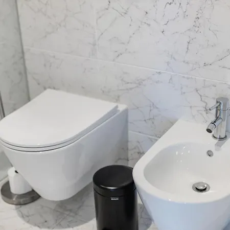 Lejlighed Living | 1br Flat With Ac *