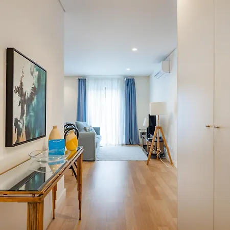 Appartement Living | 1br Flat With Ac *