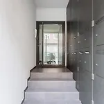 Living | 1br Flat With Ac